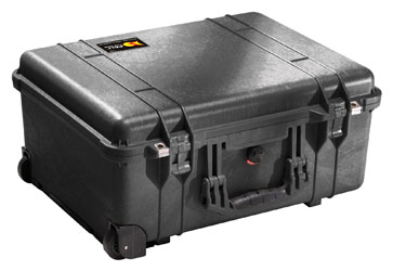 PELI 1560 PROTECTOR CASE Internal dimensions 506x380x229mm, empty, wheeled, black