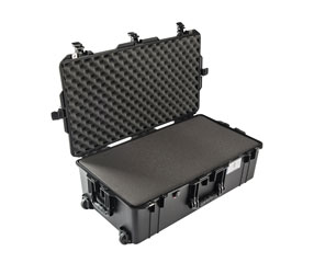 PELI 1615 AIR CASE Internal dimensions 752x394x238mm, with foam, wheeled, black