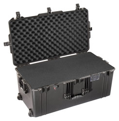 PELI 1646 AIR CASE Internal dimensions 814x403x341mm, with foam, wheeled, black