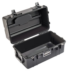 PELI 1465 AIR CASE Internal dimensions 473x254x278mm, empty, black