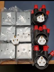 CANFORD Lighting bundle, metal clad, 1-gang 5A, unswitched, round pin socket x6, plug x4 (NEW)